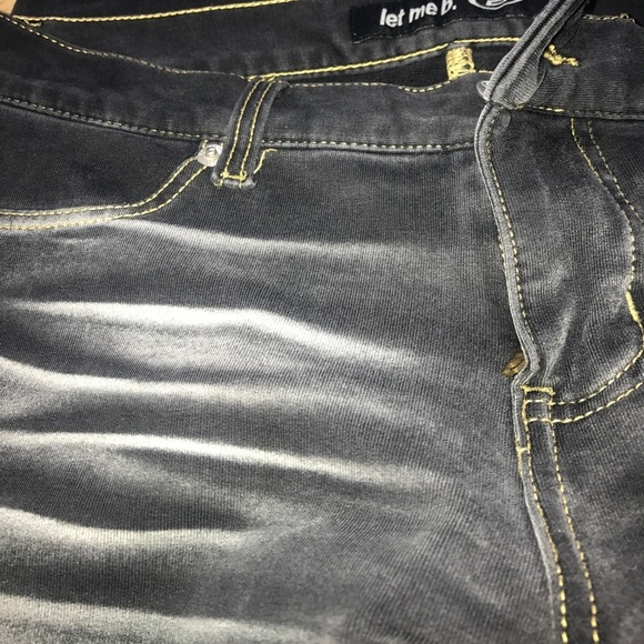 ⚫️Woman's Black Size 3 Jeggings⚫️ - Picture 3 of 6